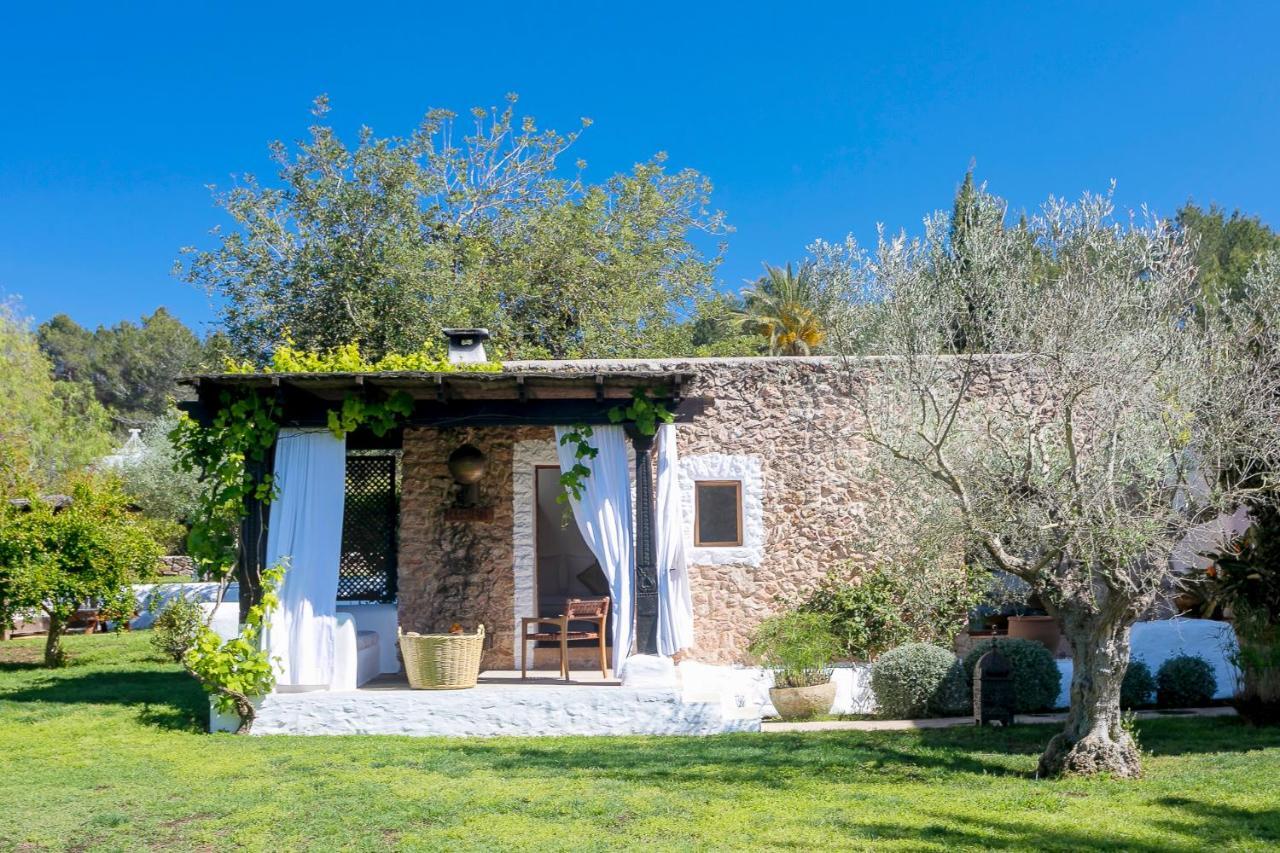 Agroturismo Atzaro Santa Eulària des Riu Exterior foto