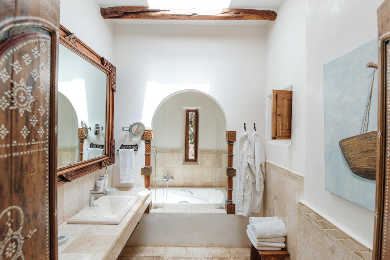 Agroturismo Atzaro Santa Eulària des Riu Exterior foto